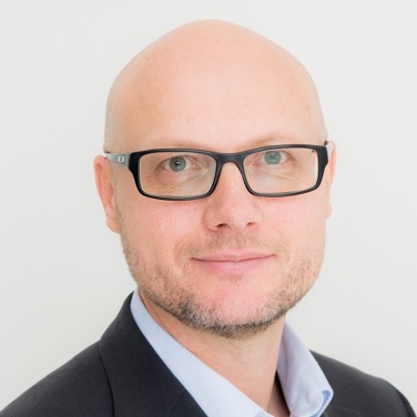 Christian Osterrieder-Schlick, Web-Entwickler und Sachverständiger